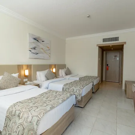 Palm Beach Resort Families And Couples Only-3