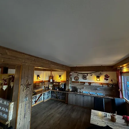 Wald-Landhaus-2