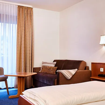 Hotel Am Steinberg-2