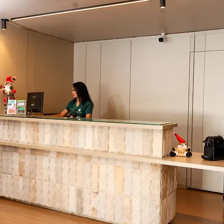 Oasis Hotel-2