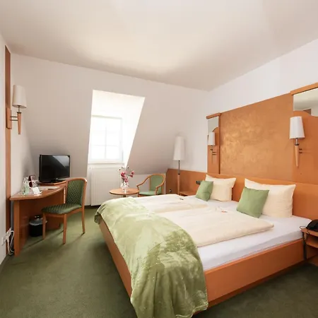 Hotel Bitburger Hof-2