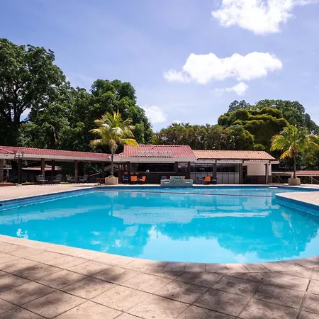 Best Western Las Mercedes Airport-3
