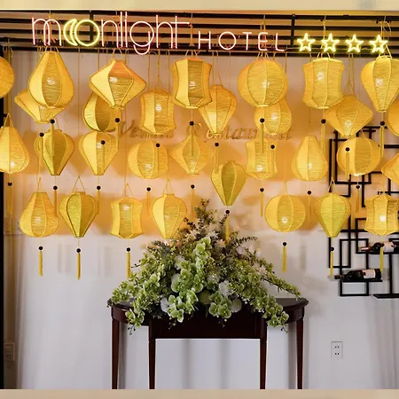 Moonlight Hotel Hue-3