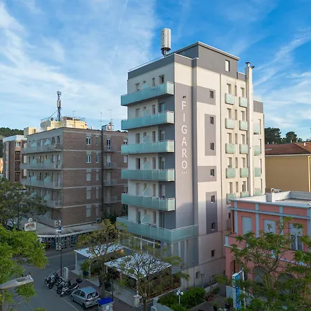 Amadei Hotel Figaro & Apartments-2