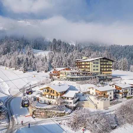 Hotel Waldfriede - Der Logenplatz im Zillertal-2