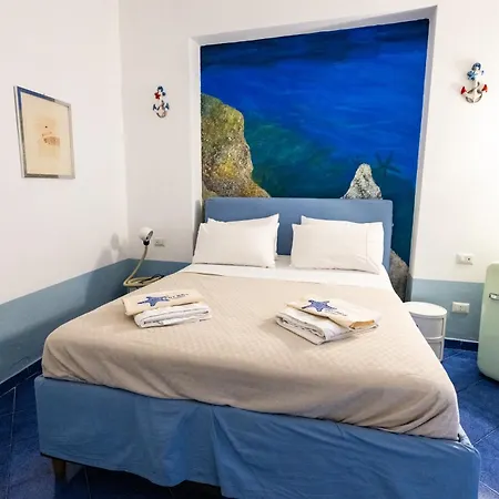 Art B&B-3