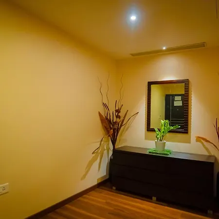 Poppys Hotel Madurai-3