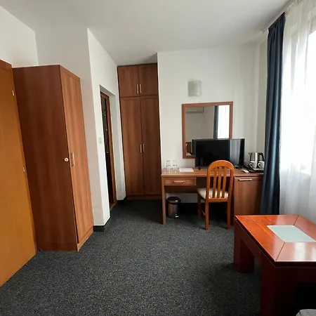 Family Hotel 007 Ivan Dimitrov-Kuklata 15 Str-2
