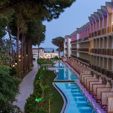 Dobedan World Palace Hotel "Ex Brand Alva Donna World Palace "-3