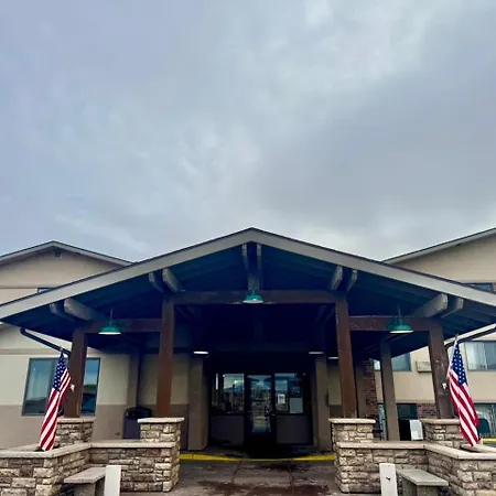 Fairbridge Inn & Suites Spearfish-3