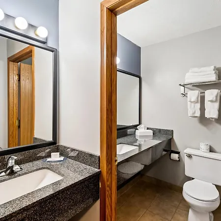 Quality Inn Superior - Duluth-2