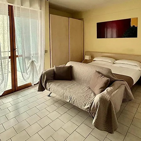 Parmigianino Apartments-2