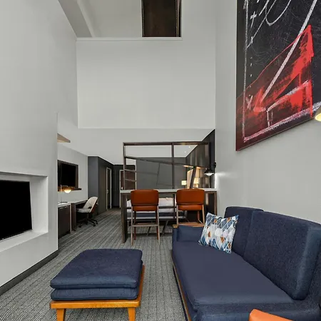 Courtyard By Marriott Oxford-2
