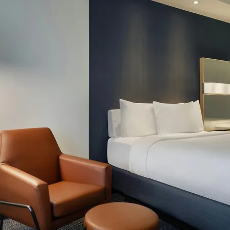 Courtyard By Marriott Redwood City-2