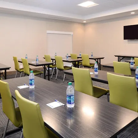 Holiday Inn Express & Suites - St. Petersburg - Madeira Beach By Ihg-2
