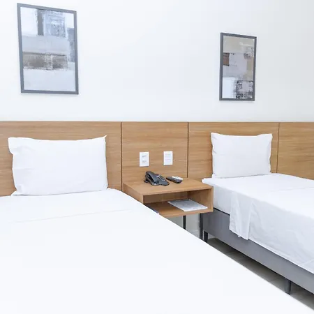 Hotel Equinocios Executive-2