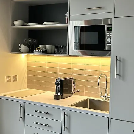 Heeton Concept Aparthotel Edinburgh Queen Street-2