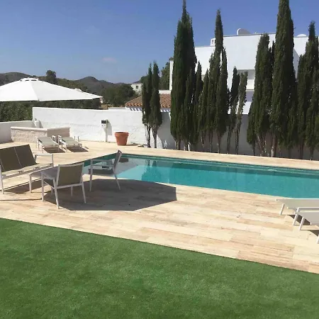 Villa With Heated Pool And Amazing Mountain And Sea Views No Young Groups Allowed-3