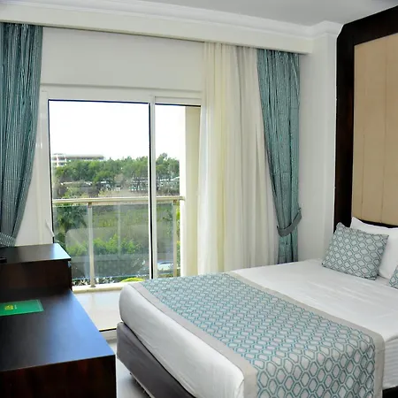 Lrs Hotels Lake River Side Hotel & Spa-2