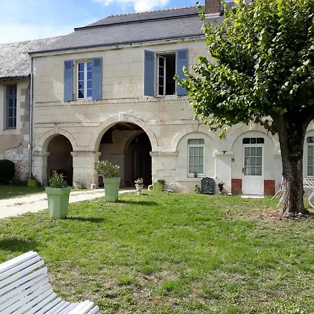 Grand gite en rez-de-jardin-3
