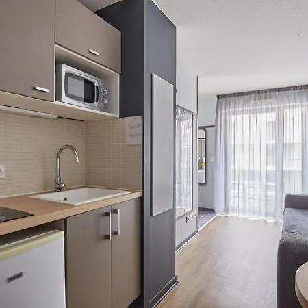 Appart Hotel Odalys City Toulouse Blagnac Aéroport-3