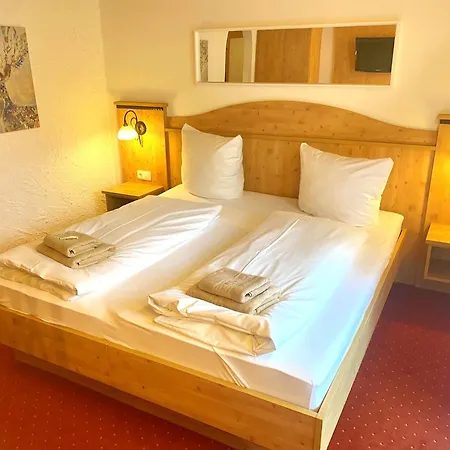Das Maximilian - Feines Landhotel am Schliersee-3