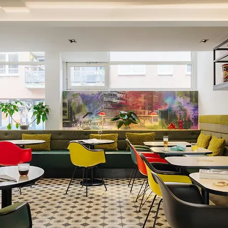 Leonardo Hotel Rotterdam Savoy-3