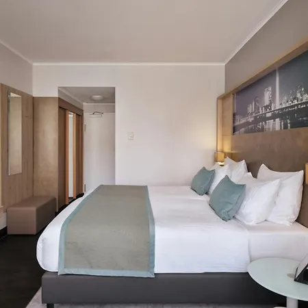 Leonardo Royal Hotel Düsseldorf Königsallee-2