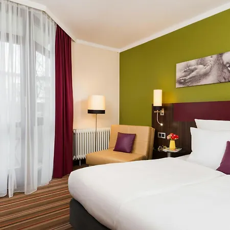 Leonardo Hotel & Residenz Muenchen-3