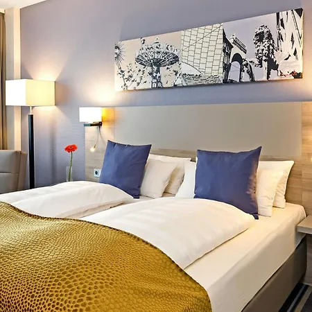 Leonardo Hotel Munich City North-2