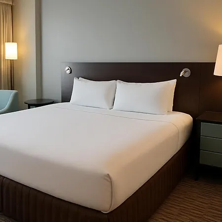 Crowne Plaza Chicago Ohare Hotel & Conf Ctr By Ihg-2