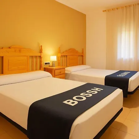 Hostal Valdepeñas by Bossh Hotels-3