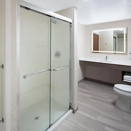 Holiday Inn Express & Suites Nampa - Idaho Center By Ihg-3