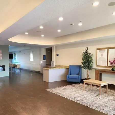 Days Inn & Suites By Wyndham Houston / West Energy Corridor-2