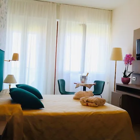 Hotel Majestic-2