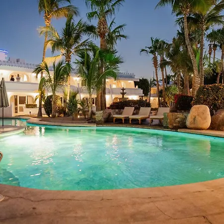 Hotel & Suites El Moro-3