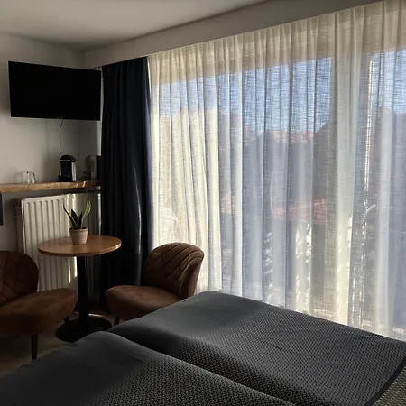 Bed&Breakfast aan Strand-3