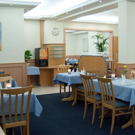 Hotel Germania-2