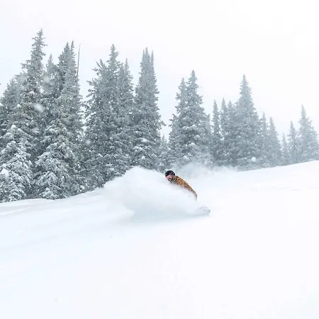 Montaneros In Vail-3
