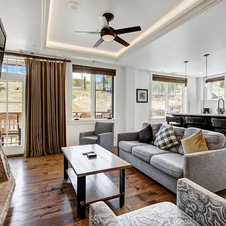 One Ski Hill Place, A Rockresort, By Vail Resorts-2