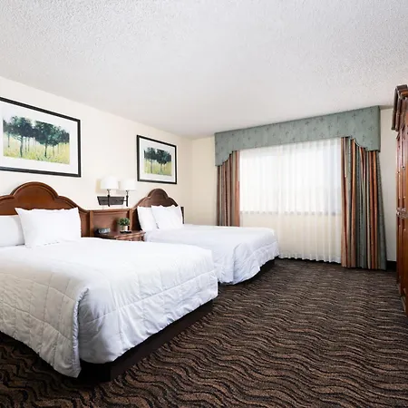 Mcm Elegante Suites Abilene-2