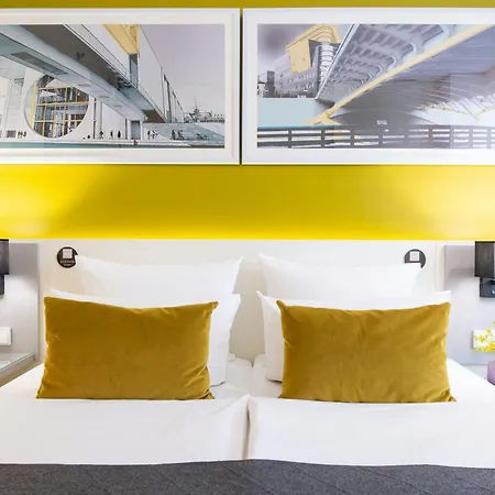 Leonardo Hotel Berlin Mitte-2