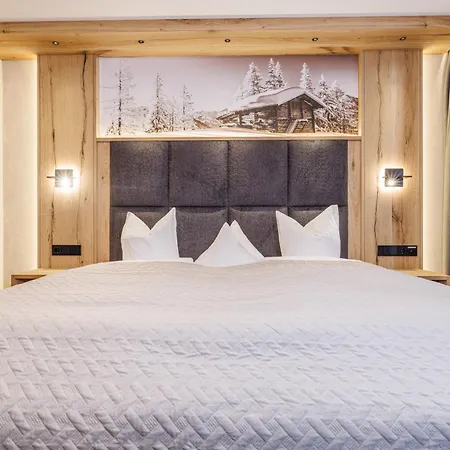 Hotel Laendenhof Superior-3