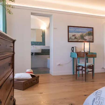 B&B Tre Finestre sul Mare-2