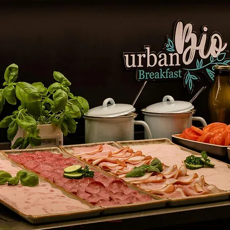Motel One Amsterdam-2