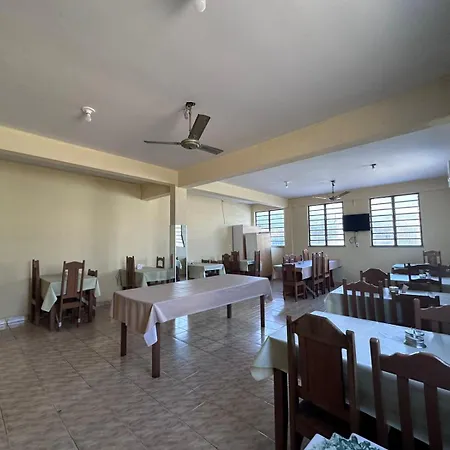 Hotel Ideal-3