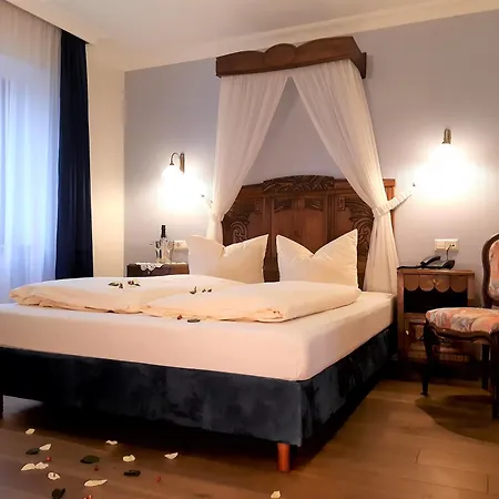 Historisches Genusshotel Löwen-2