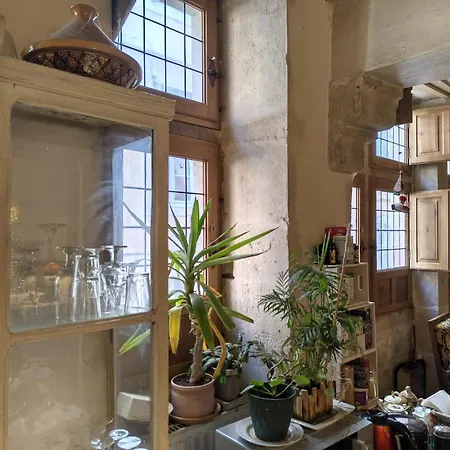 Maison Romane 1136-2