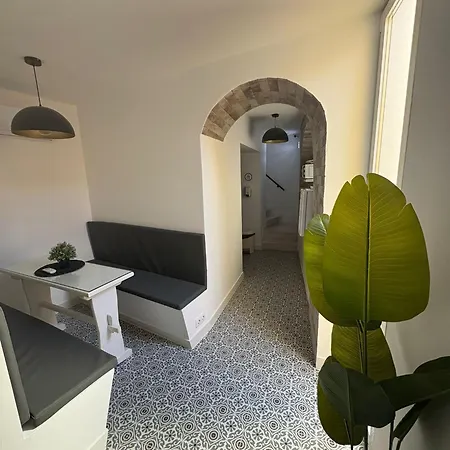 Cool Guest House-2