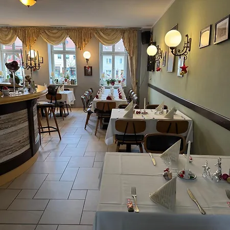 Hotel und Restaurant Zum Deutschen Hause-2